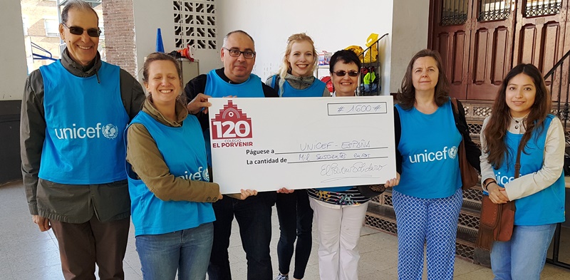 Entrega talón UNICEF 1.600 euros