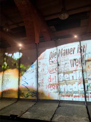 Visita 1º Bachillerato de Alemán a la exposición del Muro de Berlín