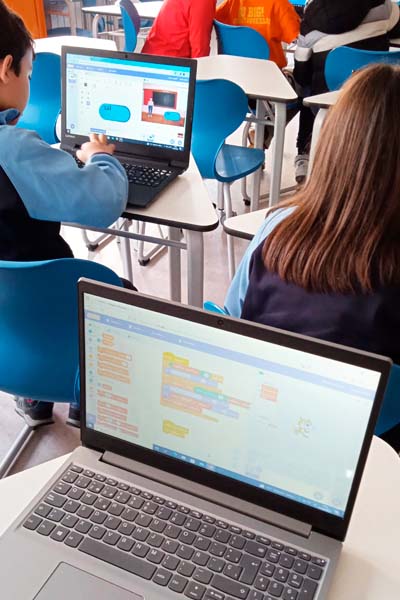 Taller de Scratch en Primaria colegio Juan de Valdés