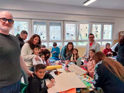 Talleres de Navidad con las familias Primaria Juan de Valdés