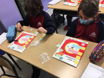 Actividad en clase de Lengua 2º Primaria El Porvenir