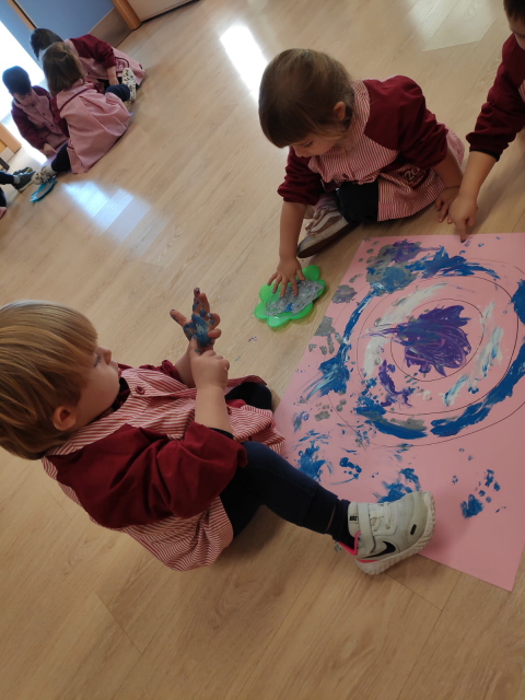 Pintando a Kandinsky Escuela Infantil El Porvenir