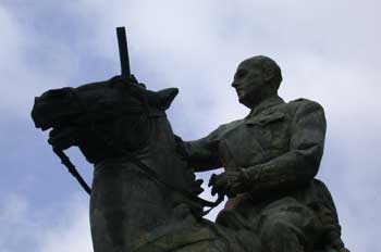 Descripcin: "Francisco Franco Bahamonde"