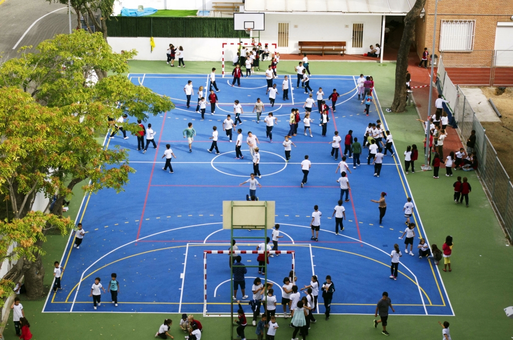 El recreo en El Porvenir