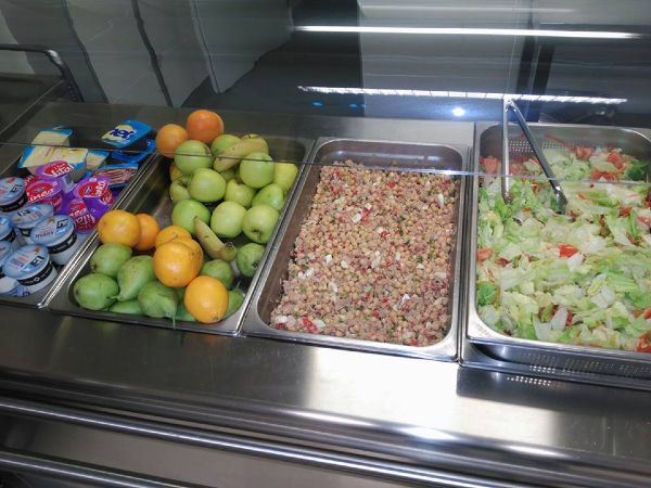 Menú en el colegio con legumbres