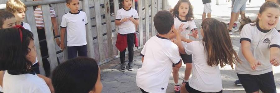 Actividad de cohesión grupal en 2º B de Ed. Primaria