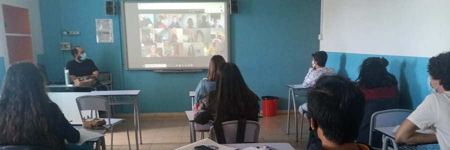 Educación semipresencial