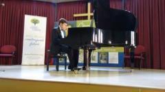 El pianista Andrey Yaroshinsky ofrece un maravilloso concierto para las familias del colegio El Porvenir 