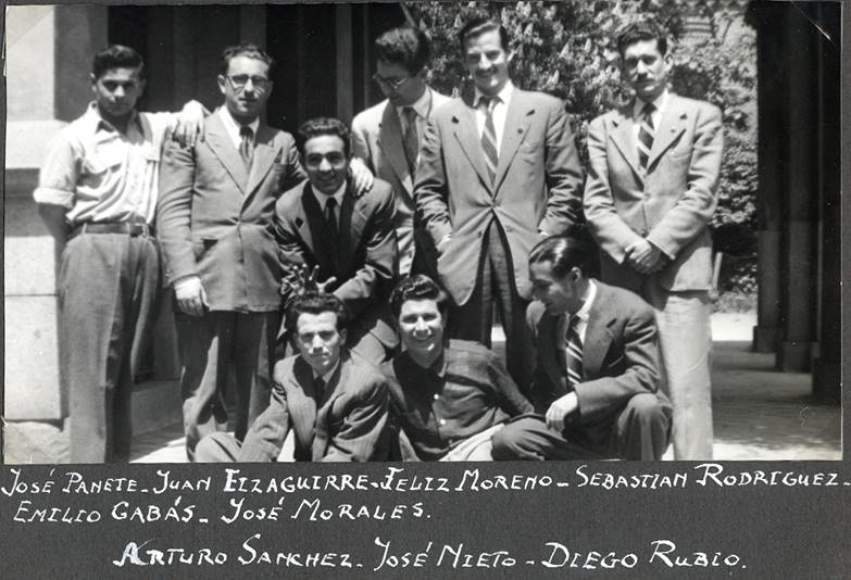 Foto de estudiantes de SEUT (1955)